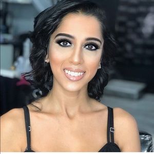 Meet your Posher, Varsha